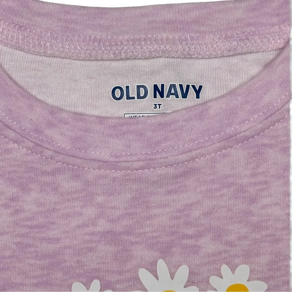 Old‎ Navy Flower Peace Tee